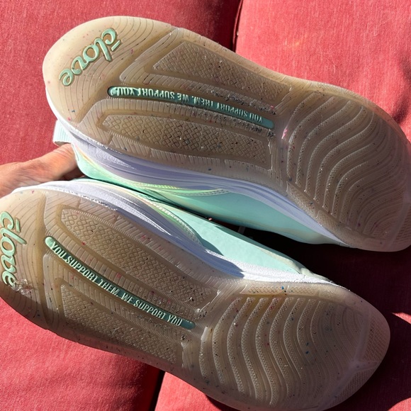 Limited Edition Aeros - Picture 3 of 5